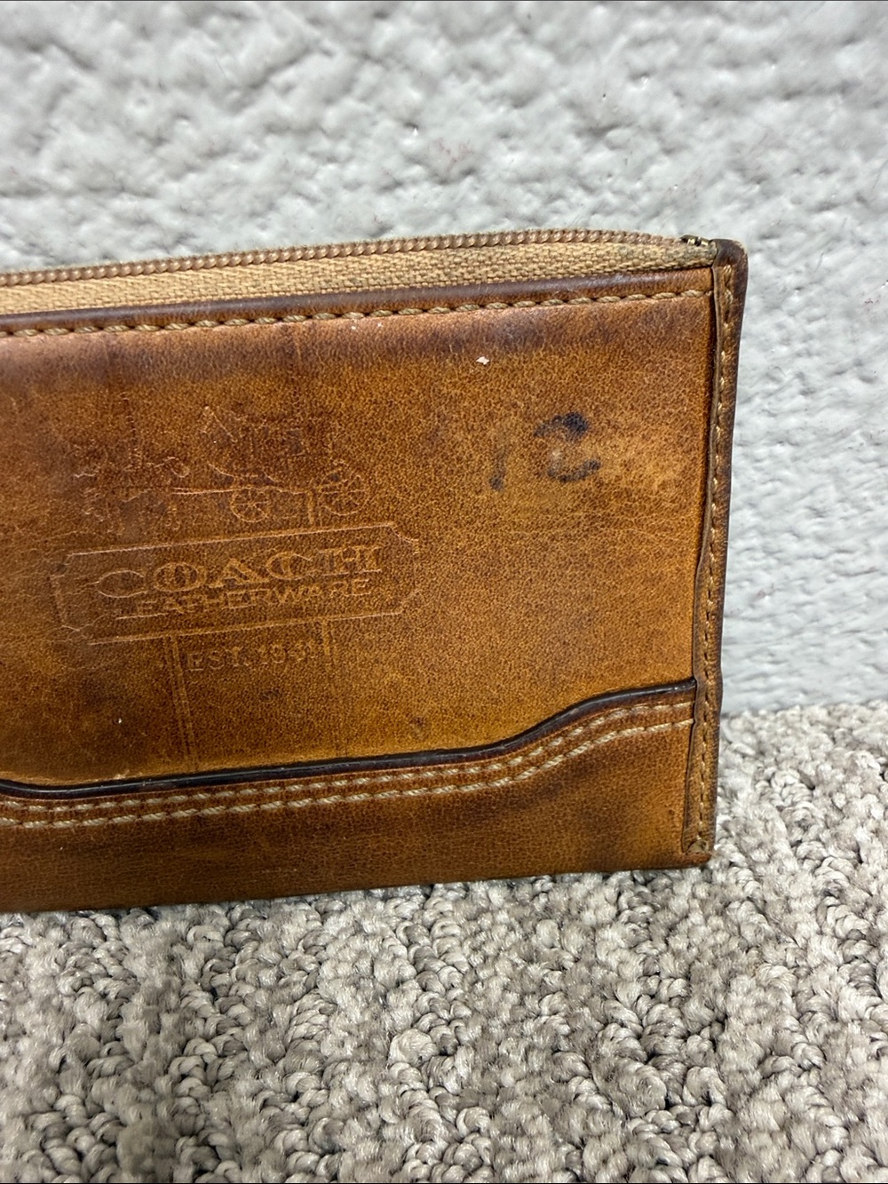 Coach Vintage Bleeker Tattersall Brown Leather Zip Card Case with Key Ring - Picture 3 of 12